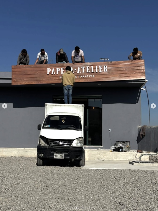 Fachada de Papela Atelier